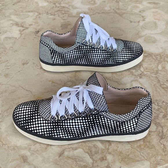 Stuart Weitzman Nappa Leather Black & White Optic Gaming Sneakers - Picture 4 of 12